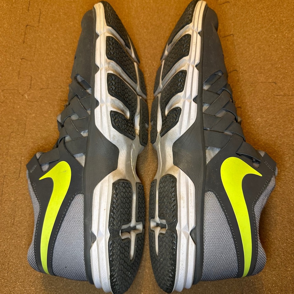 Nike Lunar Fingertrap TR Mens 11.5 Grey Volt Training Shoes 898066-002 Woven Low - Picture 5 of 11
